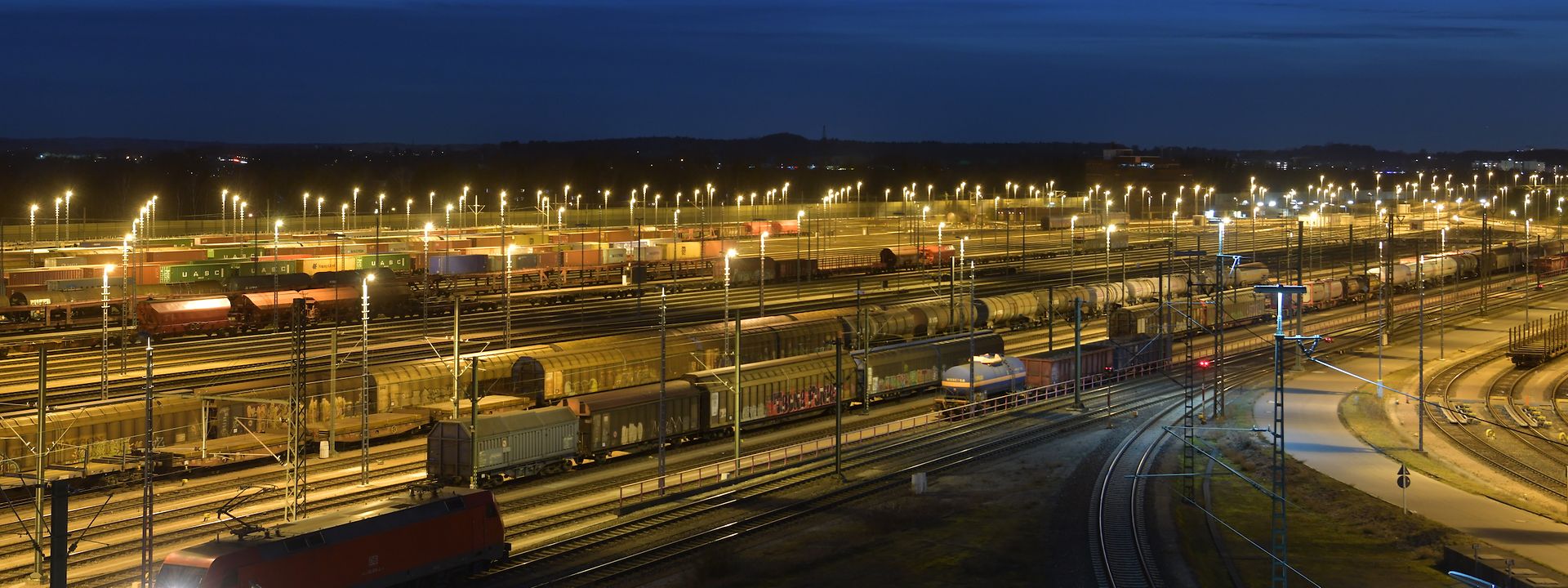 Railway tracks at night DB Cargo 